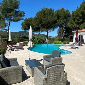 Couette-café Pause En Provence, Le Beausset